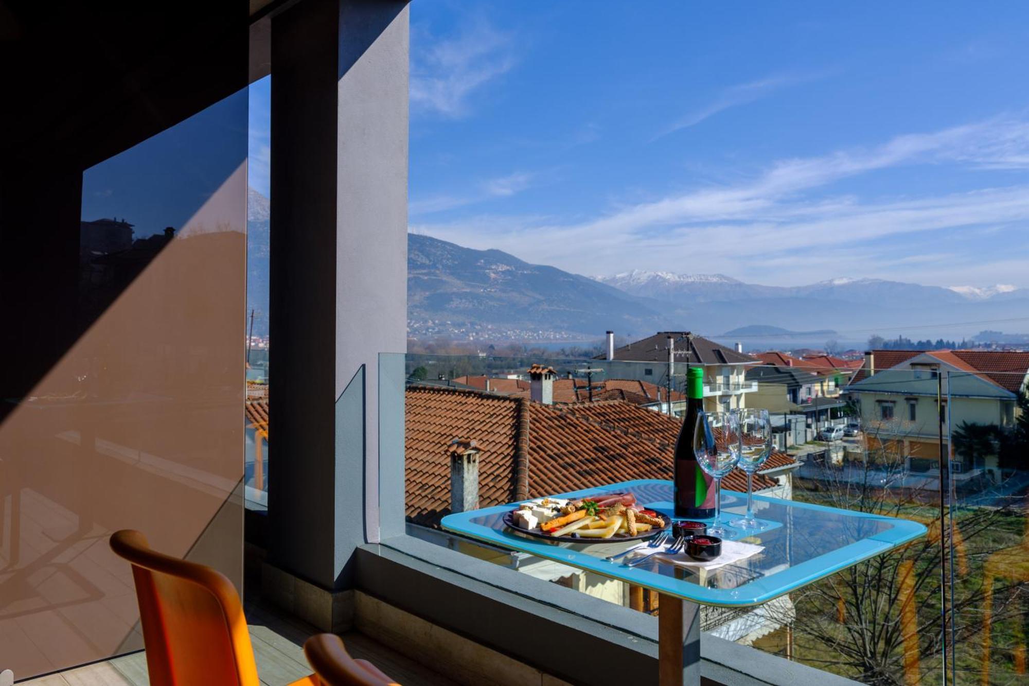Essence Hotel Ioannina Exterior foto