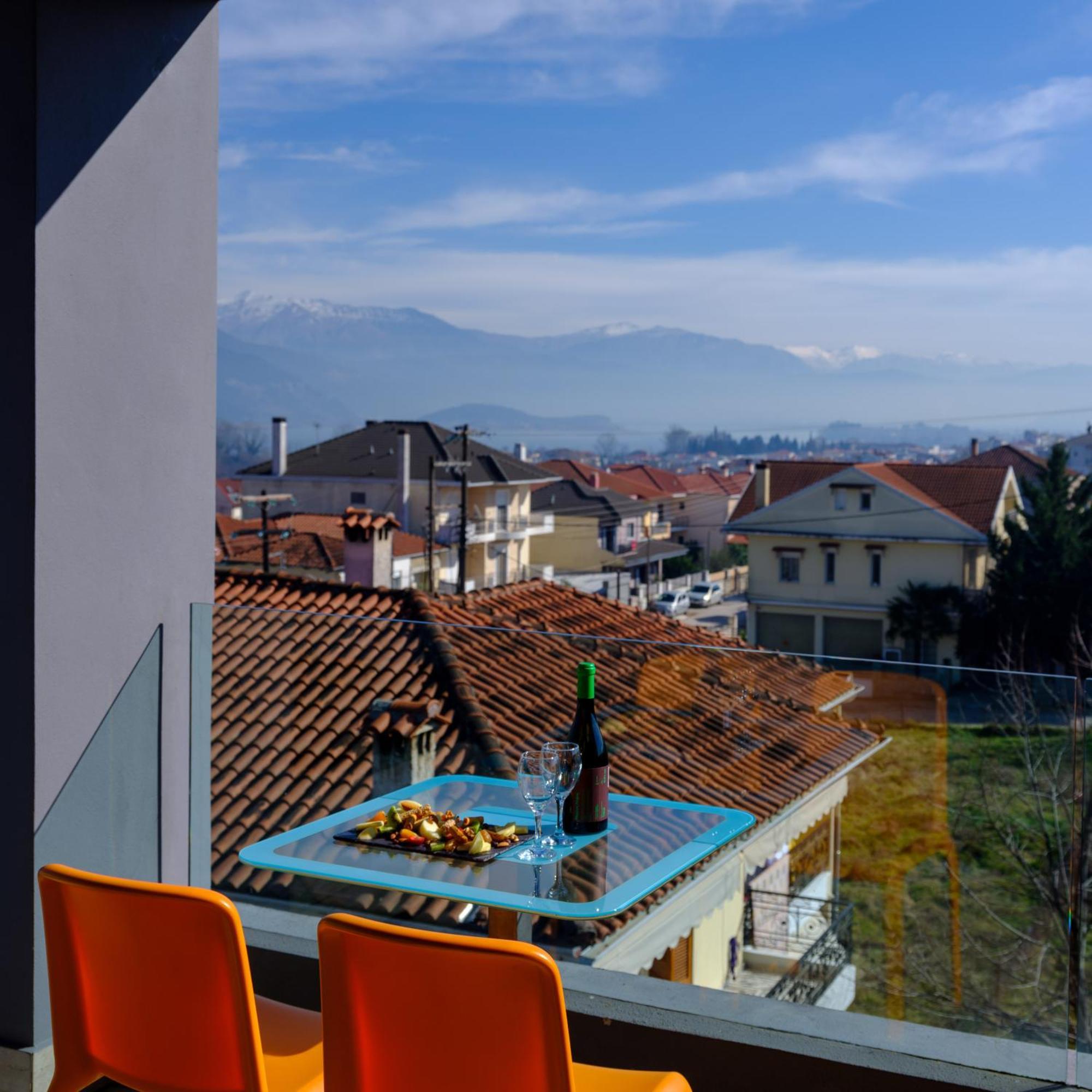 Essence Hotel Ioannina Exterior foto